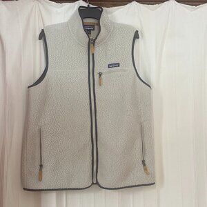 Women's Patagonia Retro Pile Fleece Vest, Off-White with Trim (Pelican), XL